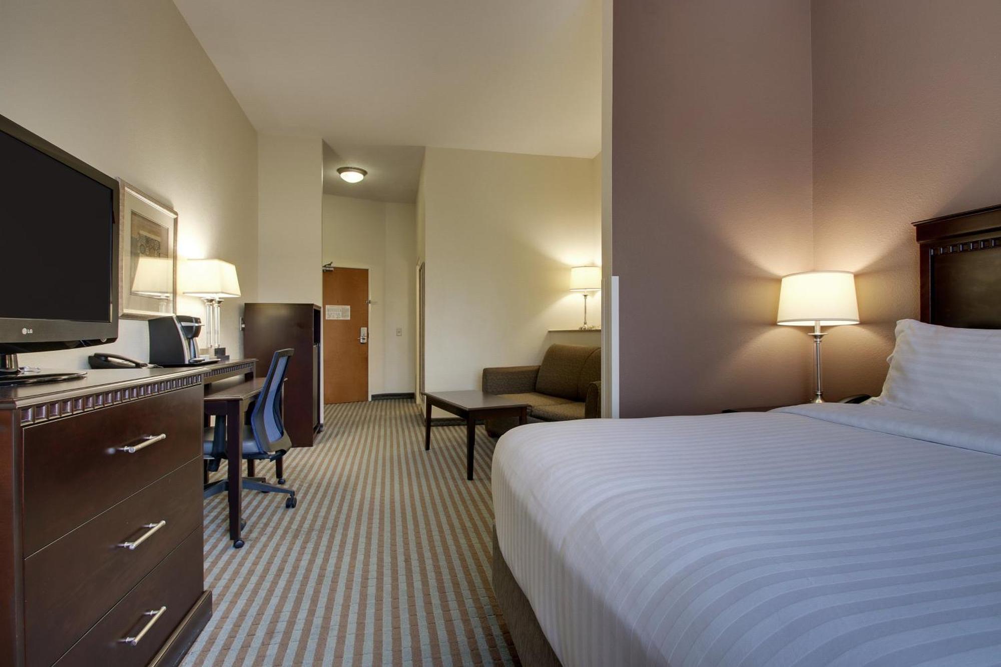 Holiday Inn Express Leland - Wilmington Area By Ihg Esterno foto