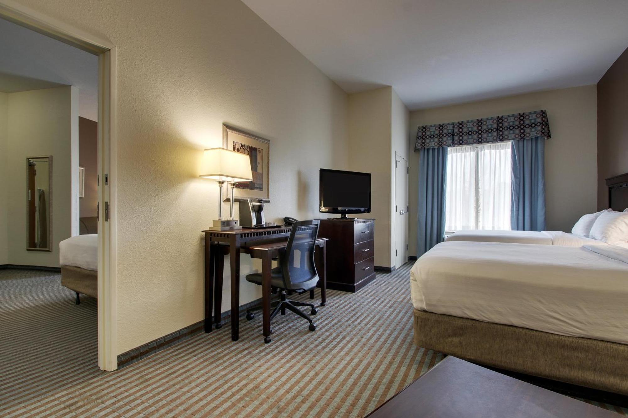 Holiday Inn Express Leland - Wilmington Area By Ihg Esterno foto
