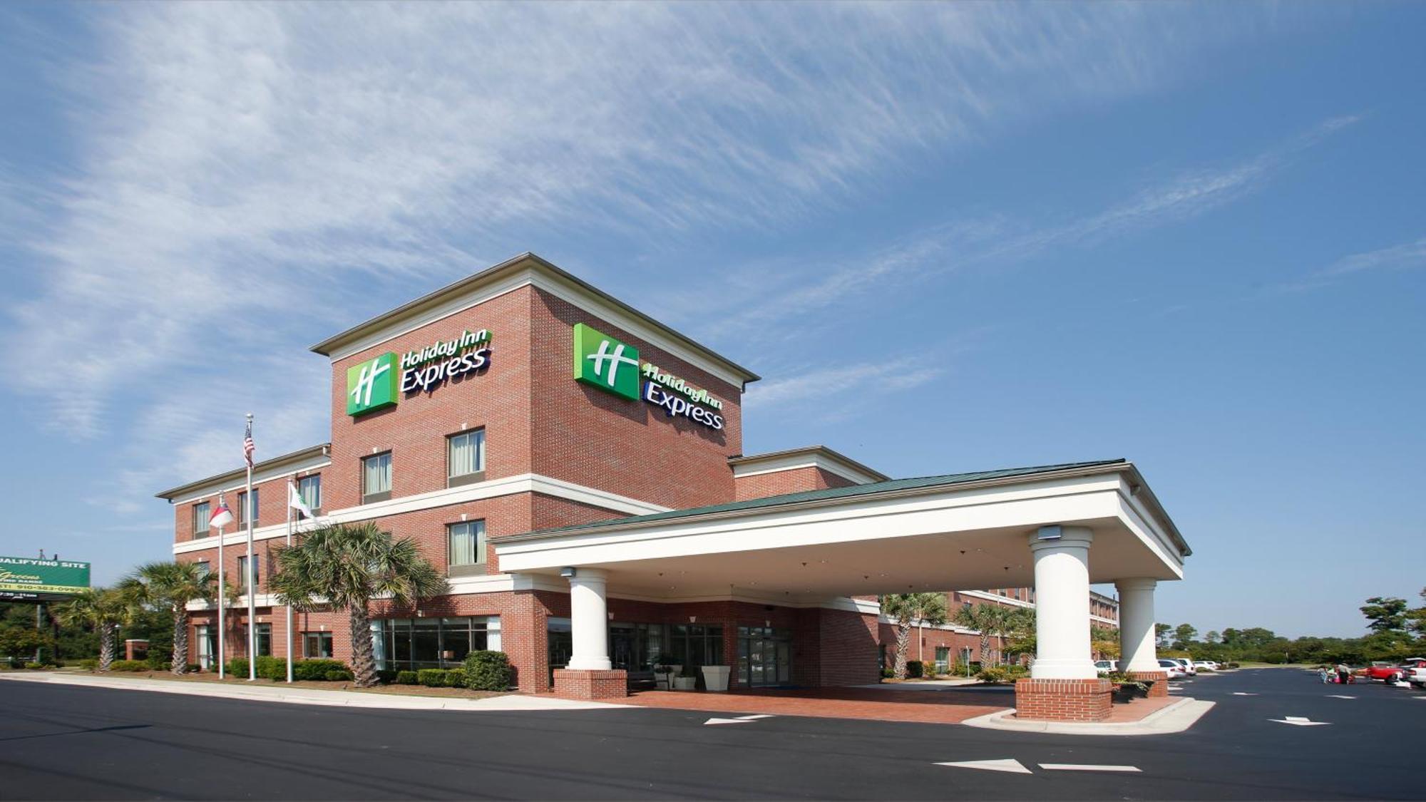 Holiday Inn Express Leland - Wilmington Area By Ihg Esterno foto