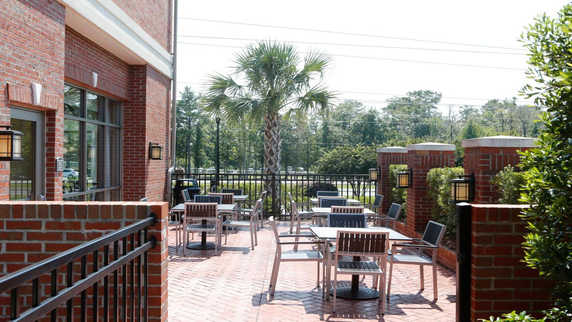 Holiday Inn Express Leland - Wilmington Area By Ihg Esterno foto