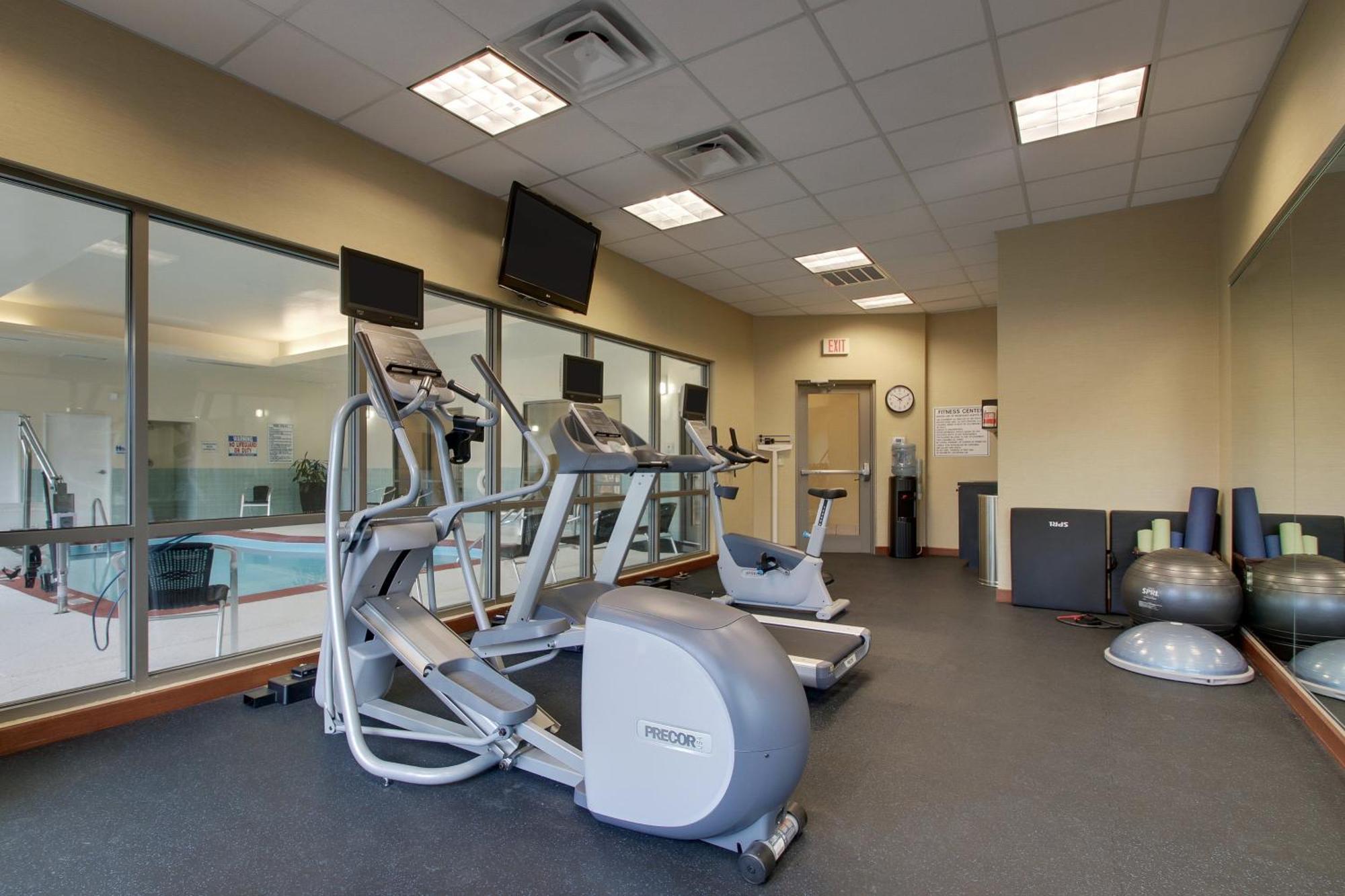 Holiday Inn Express Leland - Wilmington Area By Ihg Esterno foto